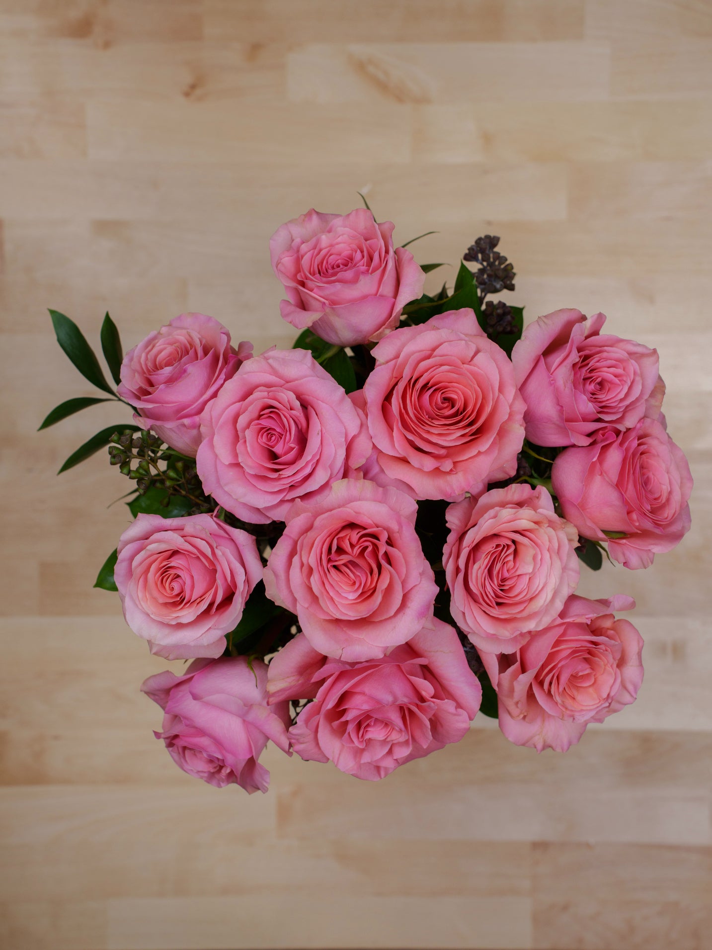 12 Pink Roses